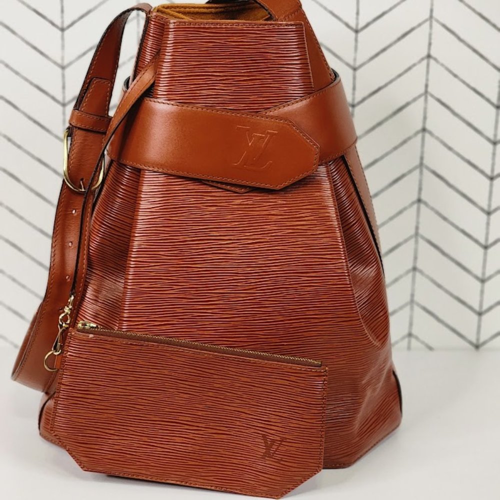 Louis Vuitton Sac Depaule Epi GM Vl1925-Picture of date code included!